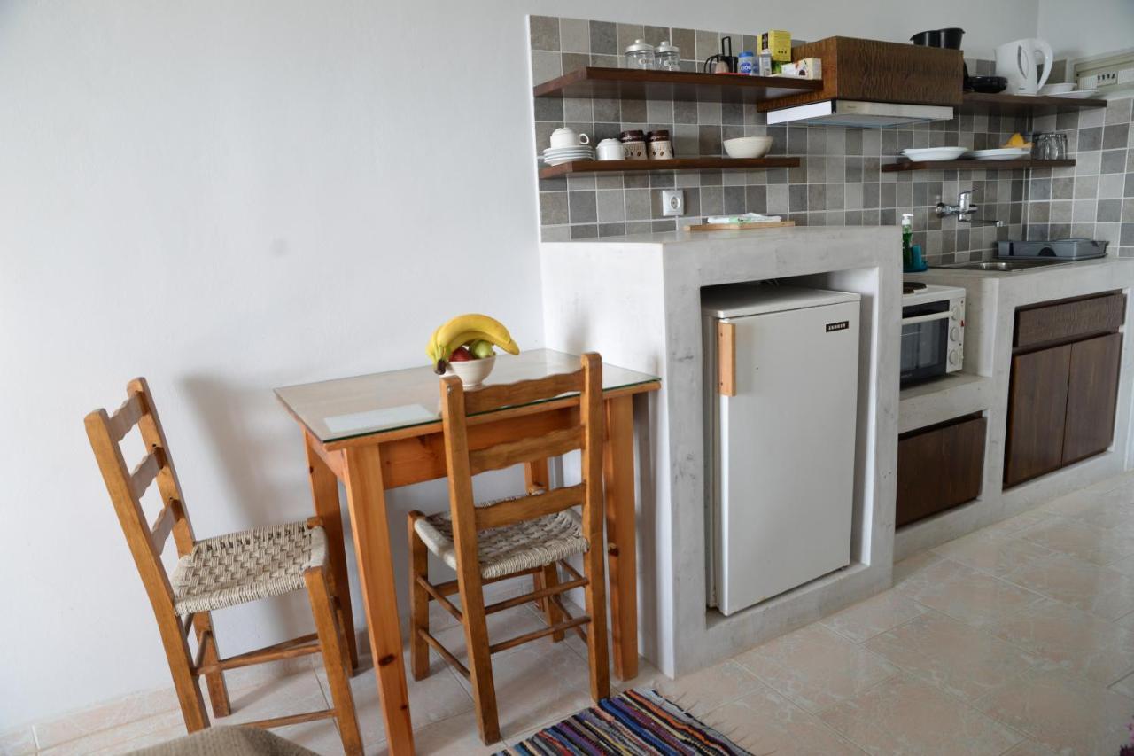 Studios Aeolos Kalymnos Myrties Extérieur photo